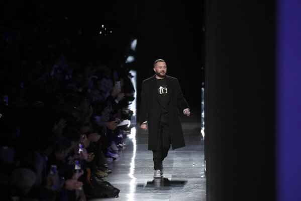 Fendi taps Dior designer Kim Jones to succeed Karl Lagerfeld AP News
